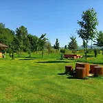 Luxusní stan Treehous Sněžník S Wellness Dolní Morava