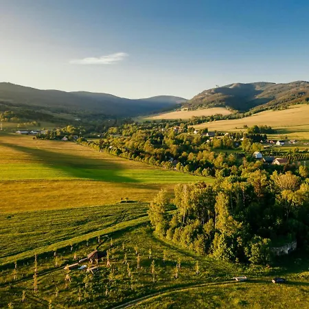 Treehous Sneznik S Wellness Dolní Morava