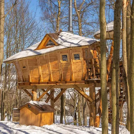Treehous Sněžník S Wellness * Dolní Morava