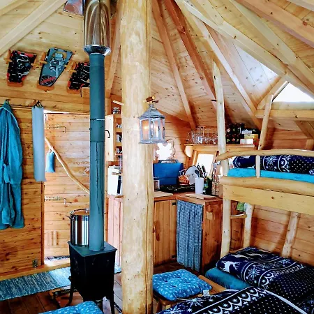 Treehous Sněžník S Wellness * Dolní Morava