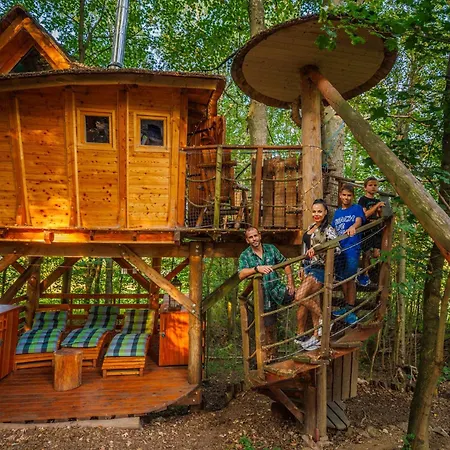 Luxuszelt Treehous Sneznik S Wellness Dolní Morava