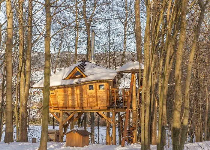 Treehous Sneznik S Wellness * Dolní Morava